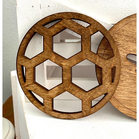 Set Of 6 Handmade Farmhouse Inspired Bee Themed Coasters - Picture 7 of 7